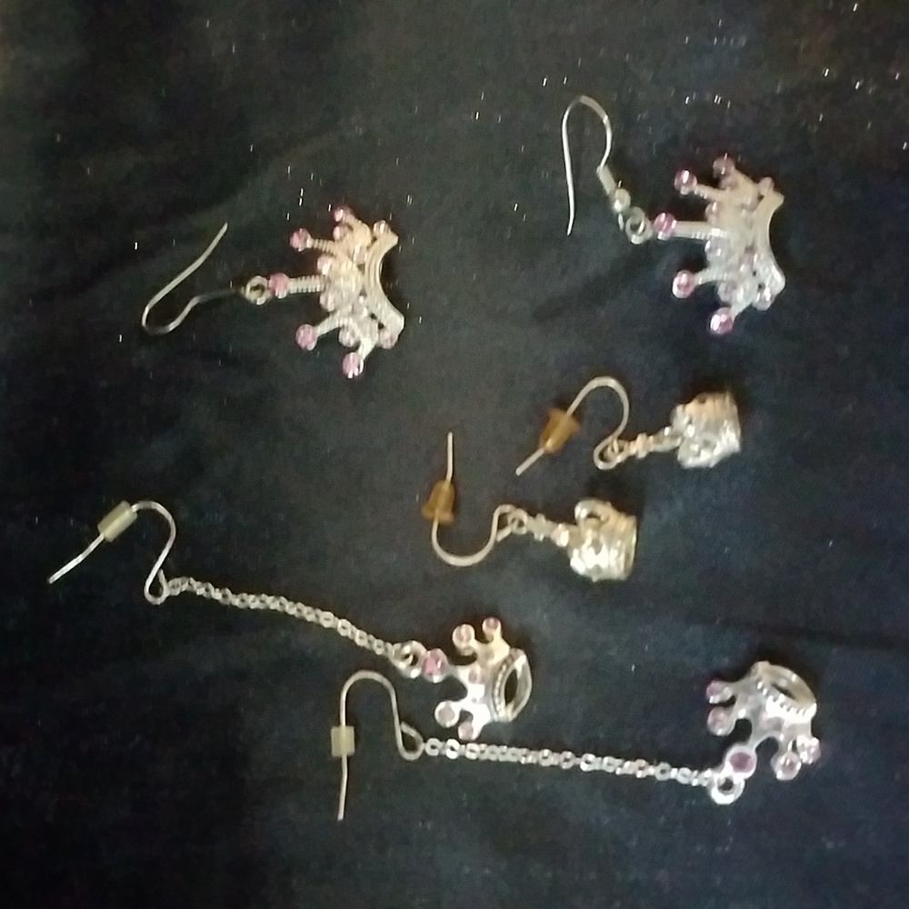 3/$25 Claire's Crown Ear Rings (3) pairs Pink Rhinestones